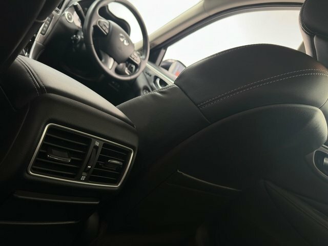 Infiniti Q50 Executive D Black #32