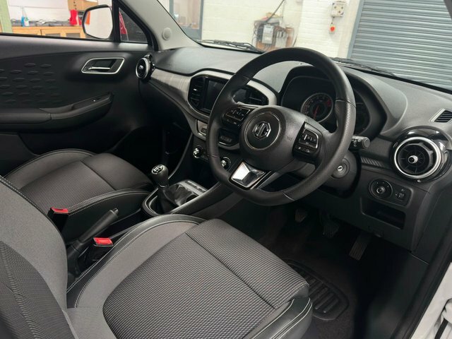 MG MG3 1.5 Vti-tech Exclusive Hatchback Orange #18