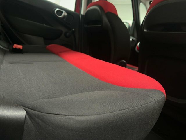 Fiat 500L Lounge Red #20