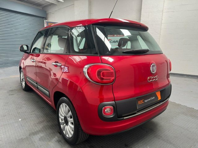 Fiat 500L Lounge Red #4