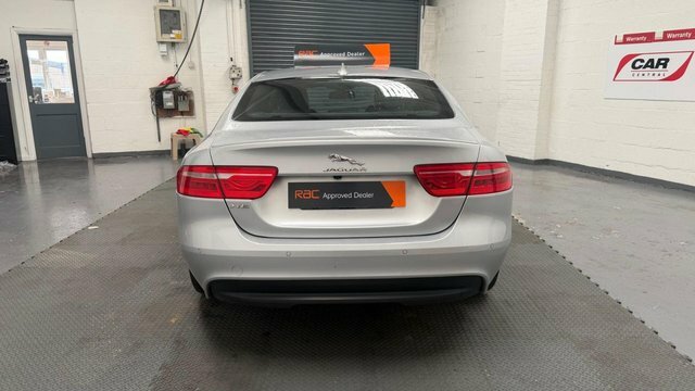 Jaguar XE 2.0D R-sport Saloon Euro 6 Ss Silver #5