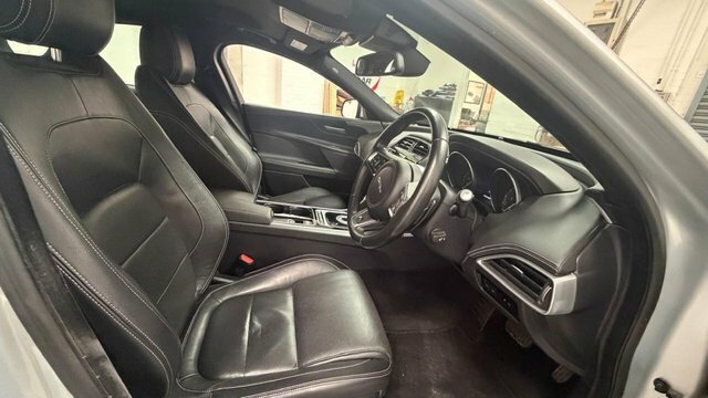 Jaguar XE 2.0 R-sport 178 Bhp Red #18
