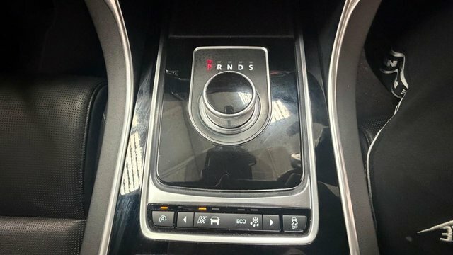 Jaguar XE 2.0 R-sport 178 Bhp Red #23