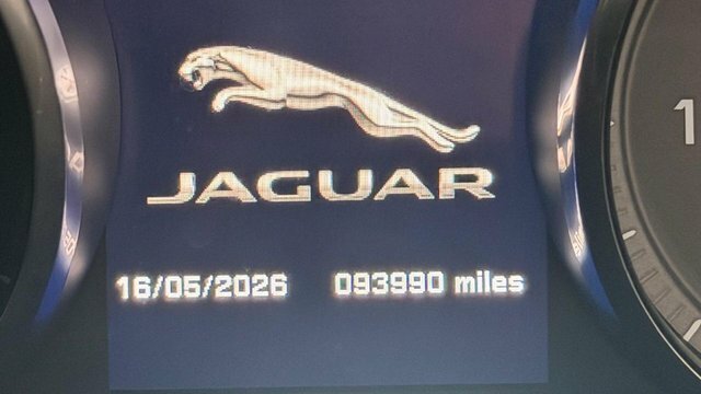 Jaguar XE 2.0 R-sport 178 Bhp Red #32