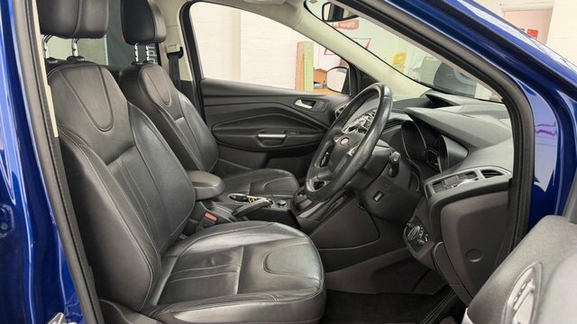 Ford Kuga 2015 2.0 Tdci Titanium Suv 2Wd E White #14