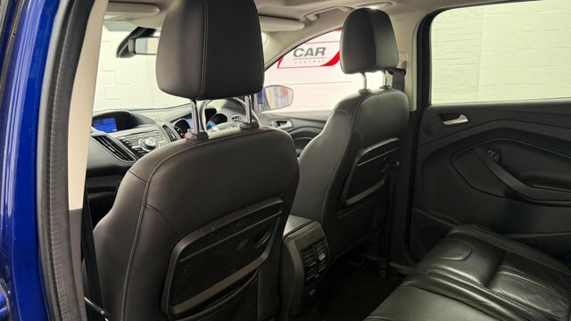 Ford Kuga 2015 2.0 Tdci Titanium Suv 2Wd E White #21