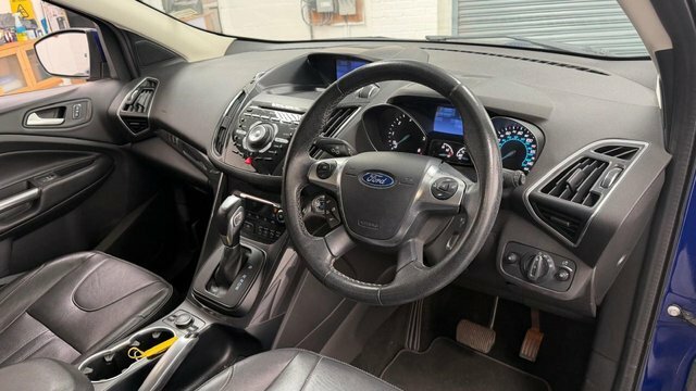 Ford Kuga 2015 2.0 Tdci Titanium Suv 2Wd E White #9