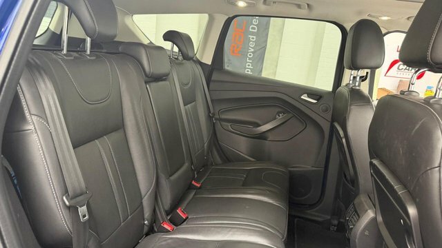 Ford Kuga 2015 2.0 Tdci Titanium Suv 2Wd E White #23