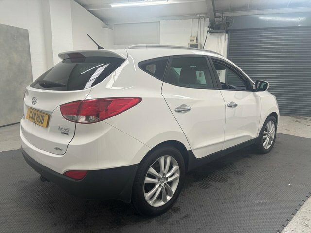 Hyundai Ix35 2.0 Crdi Premium Suv 4Wd Euro 5 White #6