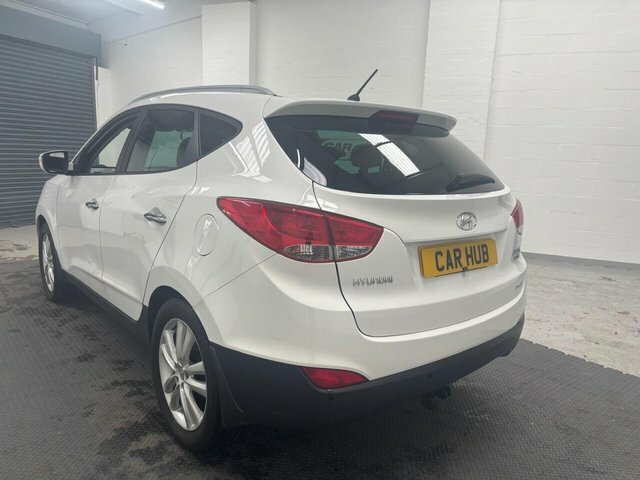 Hyundai Ix35 2.0 Crdi Premium Suv 4Wd Euro 5 White #4