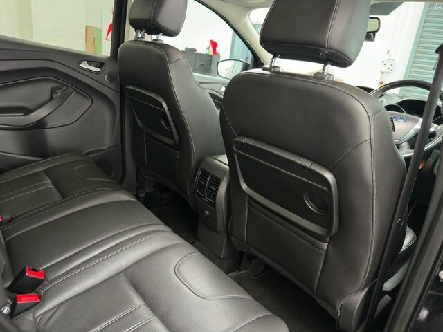 Ford Kuga 2.0 Tdci Titanium 2Wd Euro 5 White #26