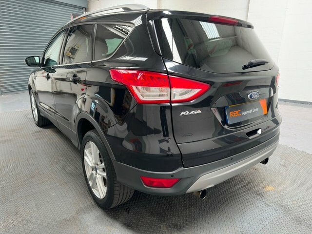 Ford Kuga 2.0 Tdci Titanium 2Wd Euro 5 White #4