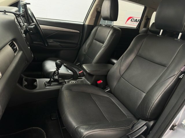 Mitsubishi Outlander 2.2 Di-d Gx4 4Wd Euro 5 Ss Black #32
