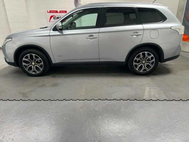 Mitsubishi Outlander 2.2 Di-d Gx3 Suv 4Wd Euro 5 Ss Silver #3