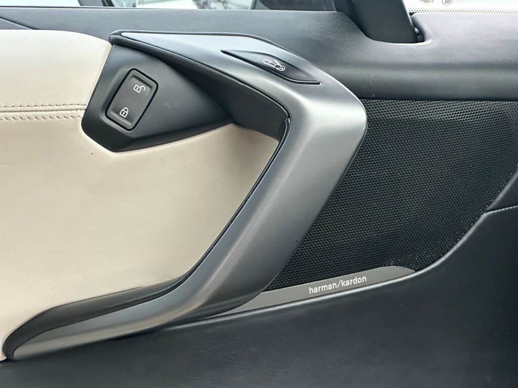 BMW i8 1.5L Null #26