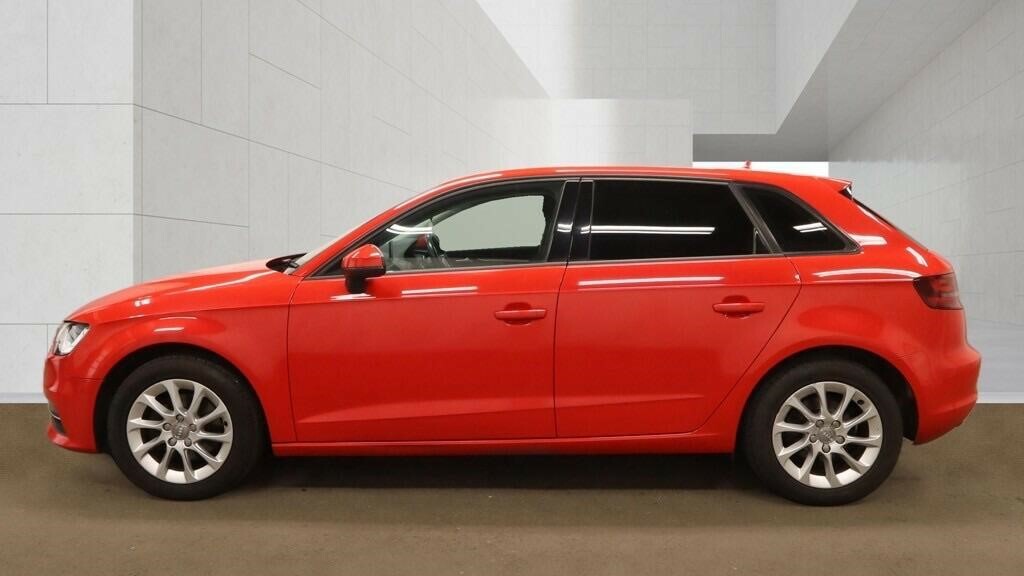 Audi A3 1.2 Tfsi 110 Sport #6