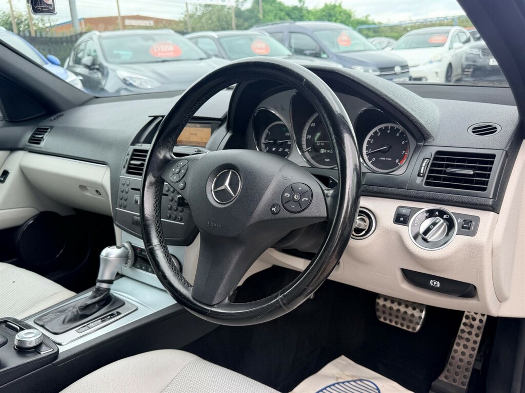 Mercedes-Benz C Class C220d Amg Line Premium Plus #4