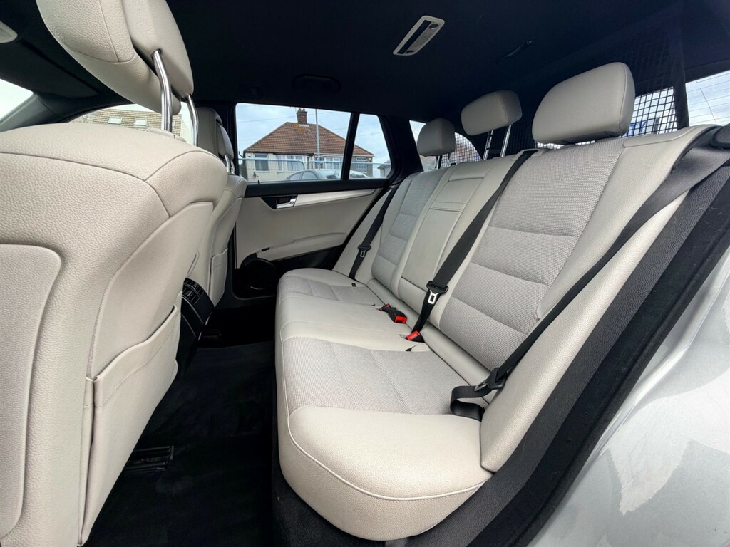 Mercedes-Benz C Class C220d Amg Line Premium Plus #24