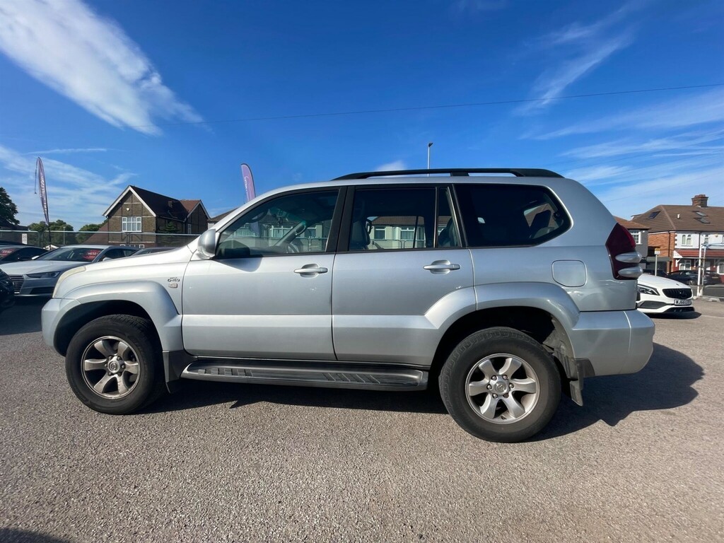 Toyota Land Cruiser 3.0 D-4d Lc5 #5