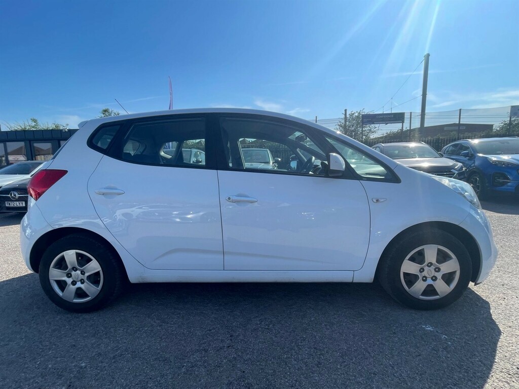 Kia Venga 1.6 3 Mpv  #8