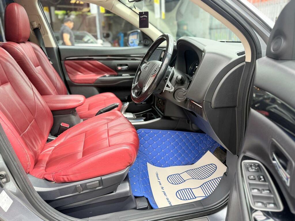 Mitsubishi Outlander 2.0 Phev Gx3h Red #15