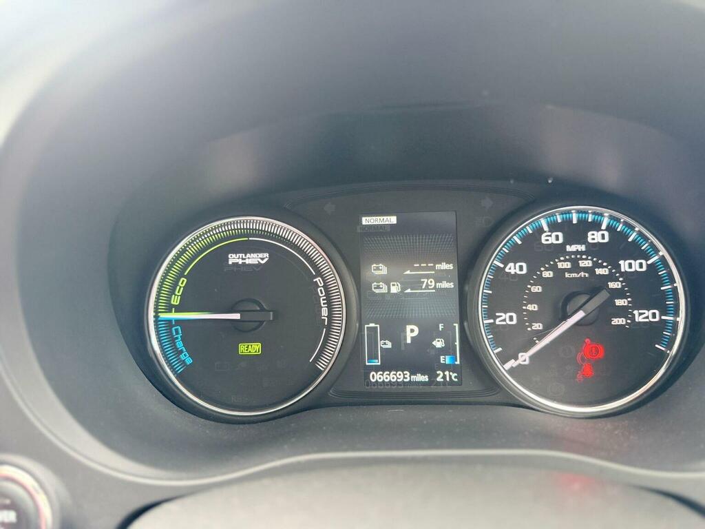 Mitsubishi Outlander 2.0 Phev Gx3h Red #43