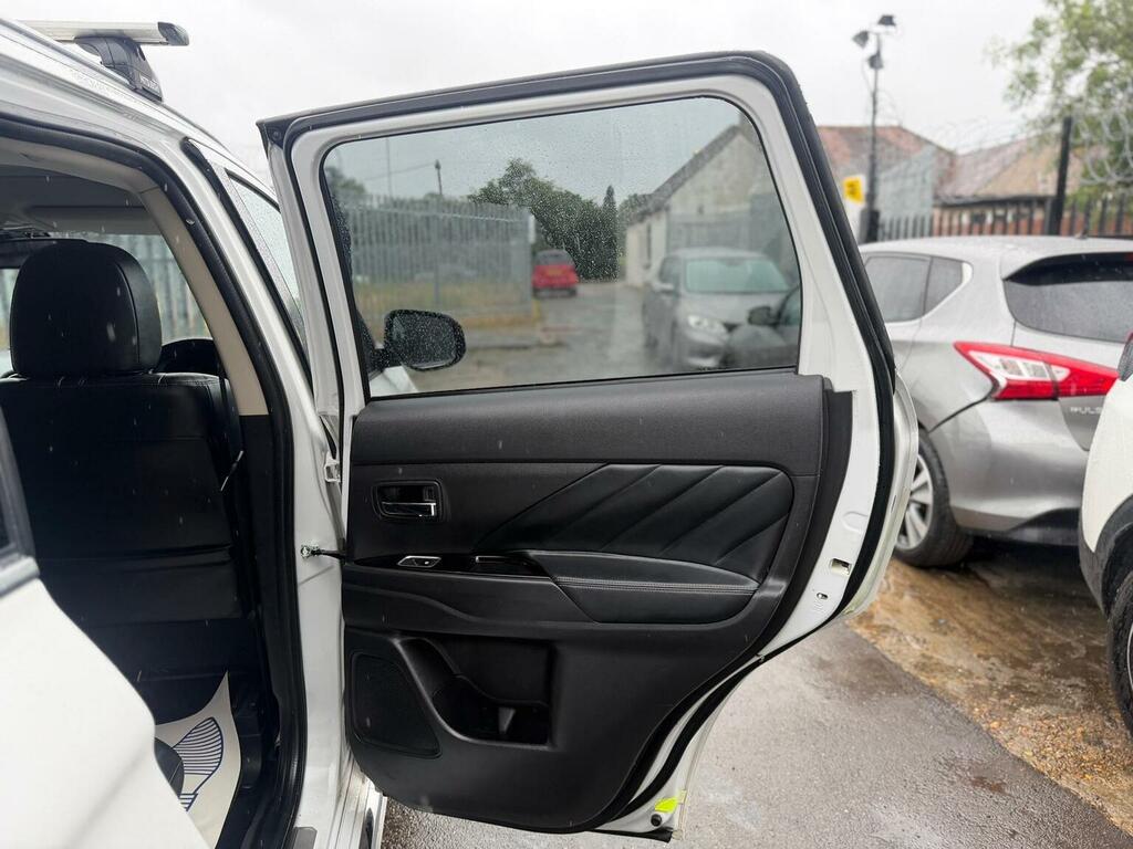 Mitsubishi Outlander 2.0 Phev Gx5hs Grey #38