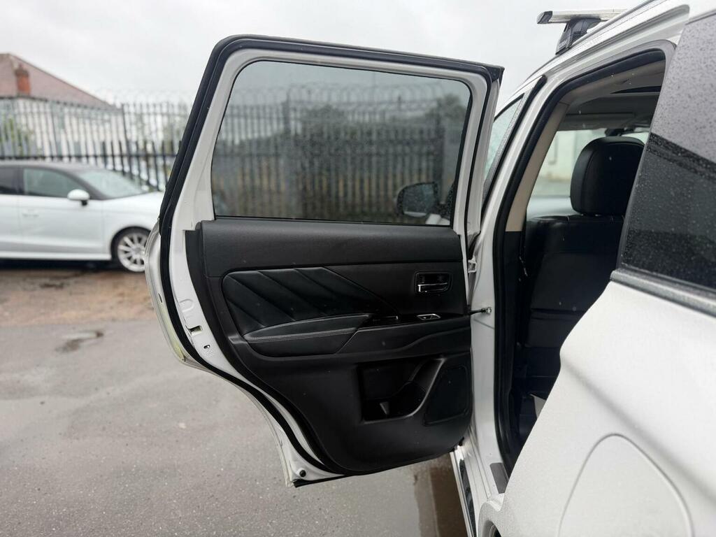 Mitsubishi Outlander 2.0 Phev Gx5hs Grey #37
