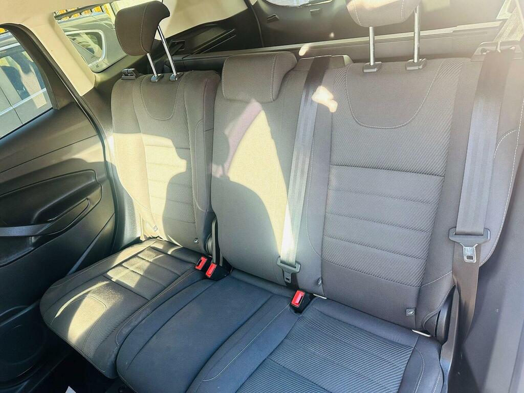 Ford Kuga Titanium Tdci White #18