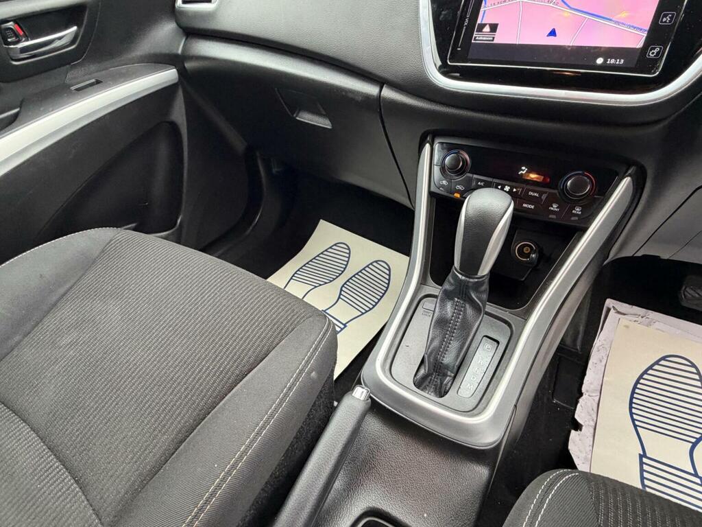 Suzuki SX4 S Cross Hatchback  #23