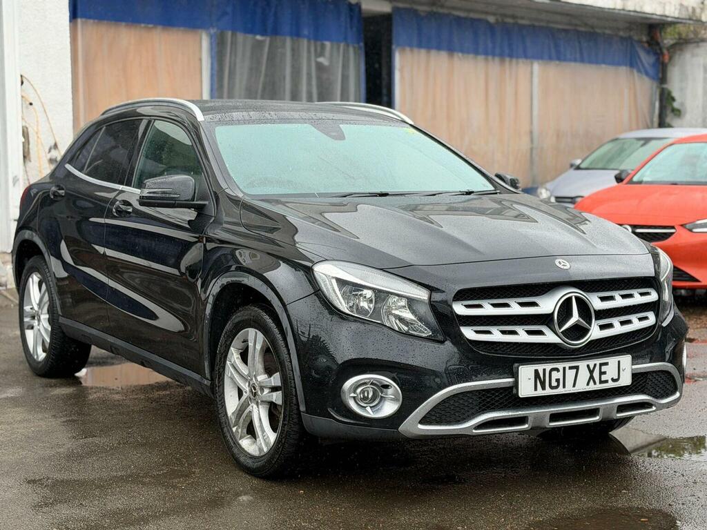 Mercedes-Benz GLA Class 1.6 Gla200 Sport 7G-dct Euro 6 Ss Black