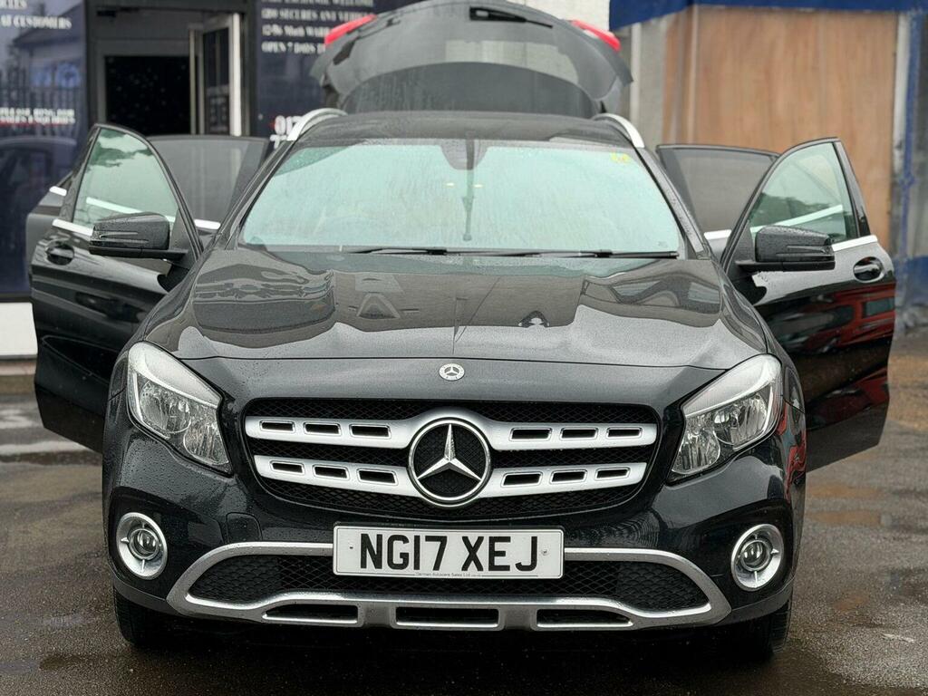 Mercedes-Benz GLA Class 1.6 Gla200 Sport 7G-dct Euro 6 Ss Black #6