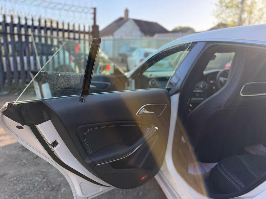 Mercedes-Benz CLA Class Cla180 Sport Grey #32
