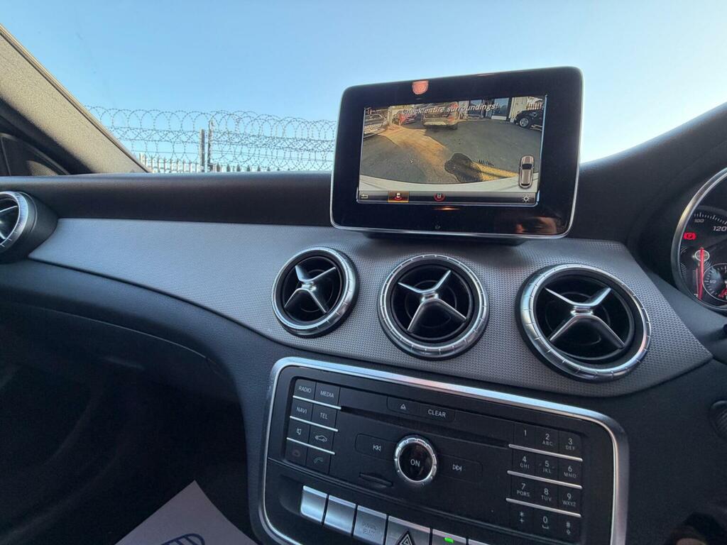 Mercedes-Benz CLA Class Cla180 Sport Grey #35