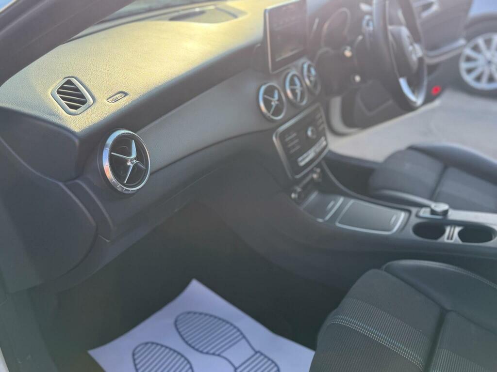 Mercedes-Benz CLA Class Cla180 Sport Grey #19