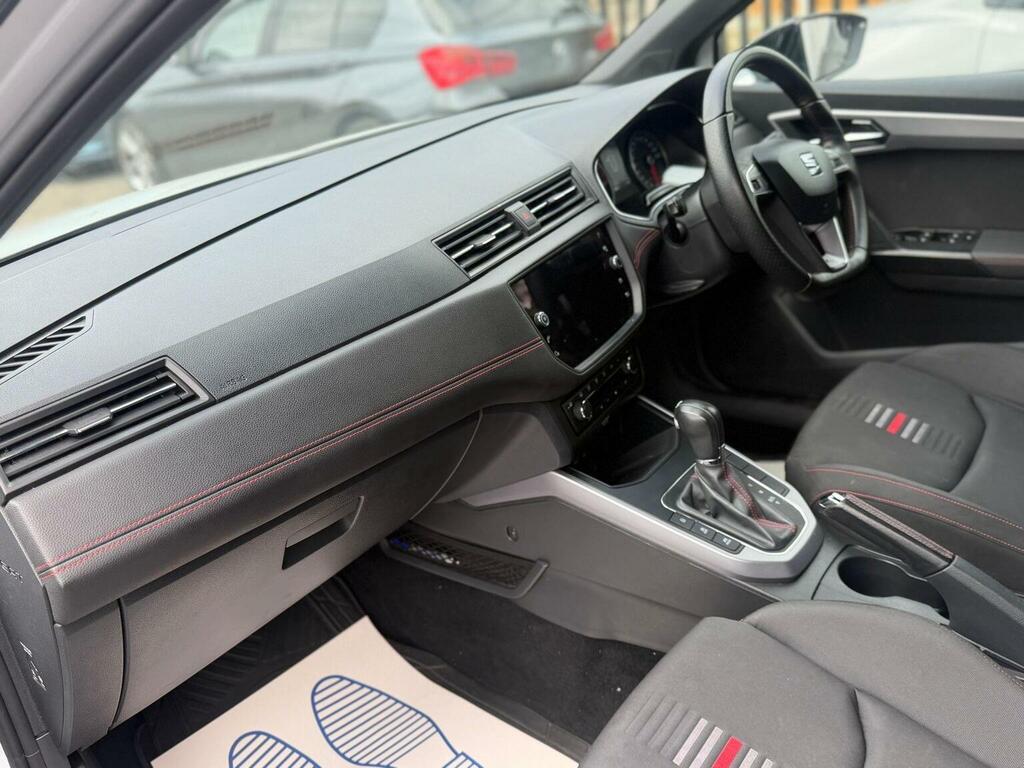 Seat Arona 1.6 Tdi 115Ps Se Technology Lux Suv Red #13
