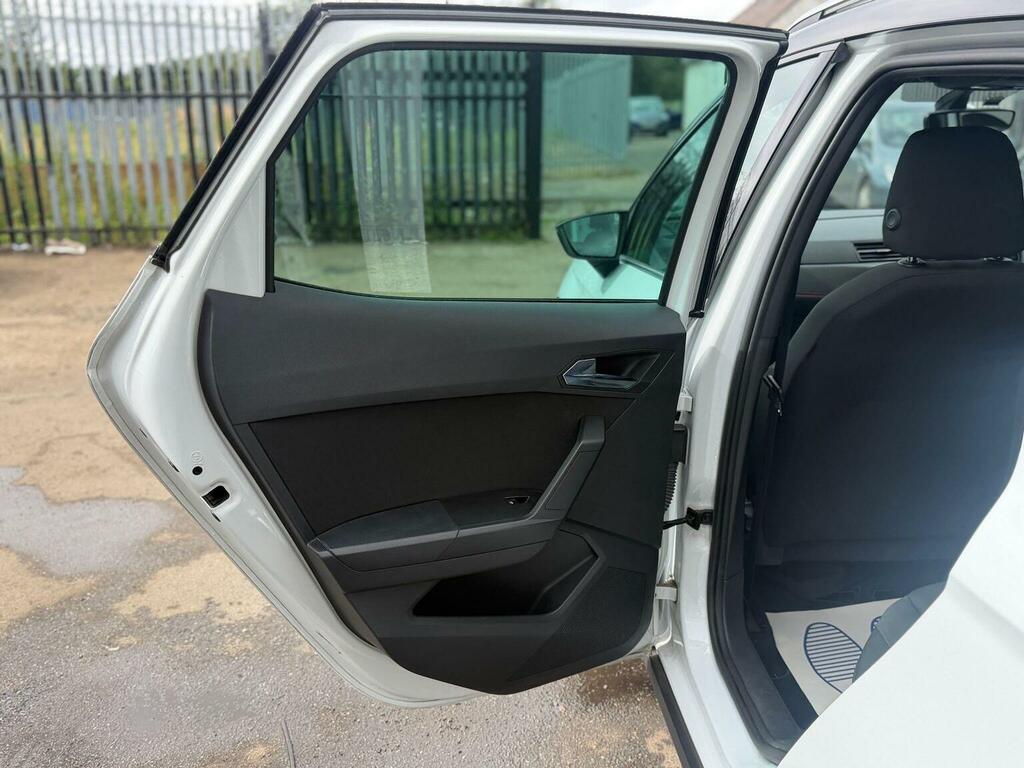 Seat Arona 1.6 Tdi 115Ps Se Technology Lux Suv Red #32