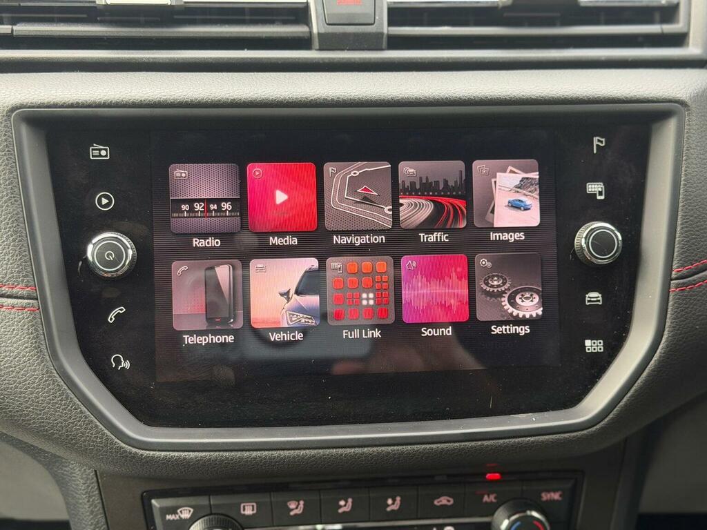 Seat Arona 1.6 Tdi 115Ps Se Technology Lux Suv Red #39