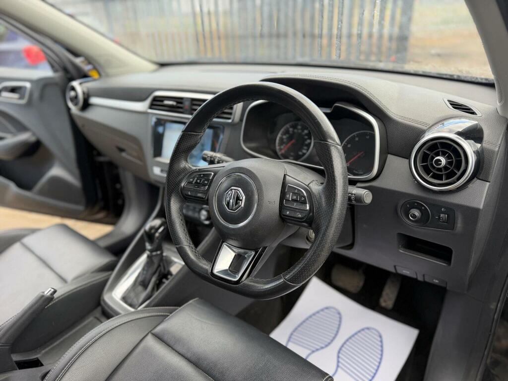 MG ZS 44.5Kwh Exclusive Suv 143 Ps Blue #30