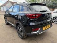 MG ZS 44.5Kwh Exclusive Suv 143 Ps Blue #50