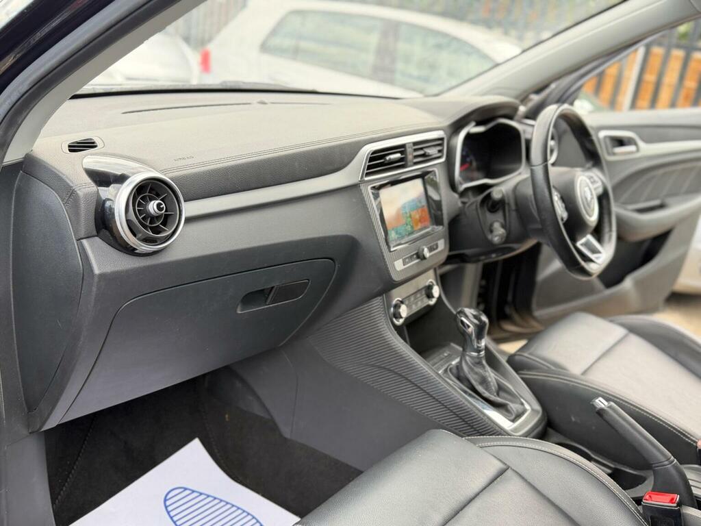 MG ZS 44.5Kwh Exclusive Suv 143 Ps Blue #18