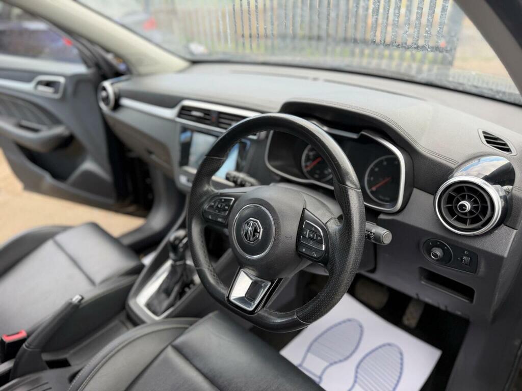MG ZS 44.5Kwh Exclusive Suv 143 Ps Blue #29