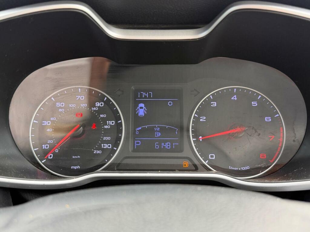 MG ZS 44.5Kwh Exclusive Suv 143 Ps Blue #41