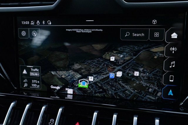 Lamborghini Urus V8 Black #30