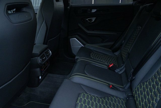 Lamborghini Urus V8 Black #36