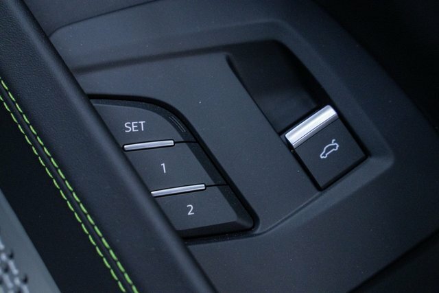 Lamborghini Urus V8 Black #17