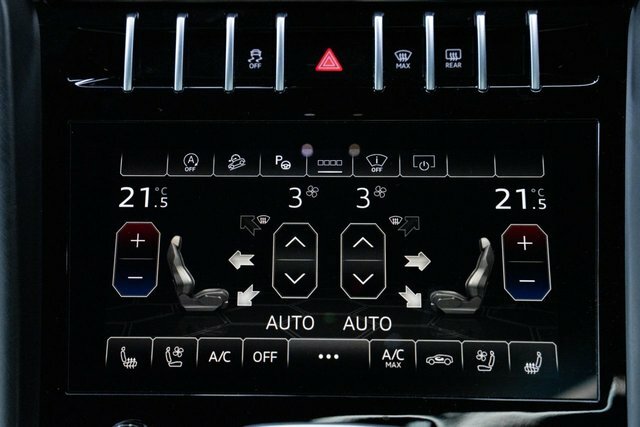 Lamborghini Urus V8 Black #20