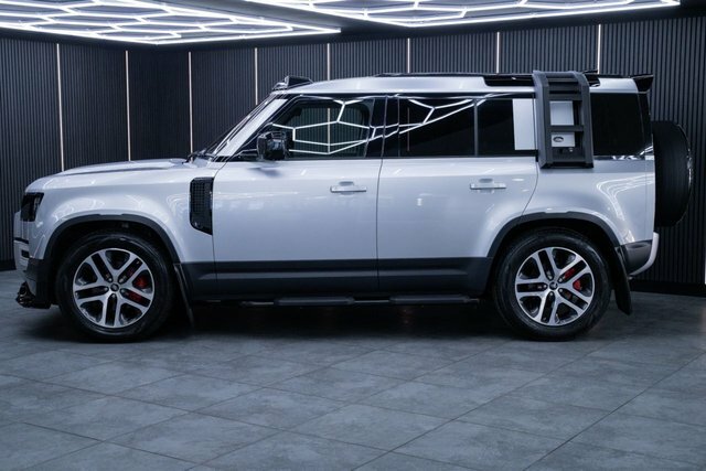 Land Rover Defender 2.0 P300 Hse Suv 4Wd Euro 6 S S LS21XST Silver #6