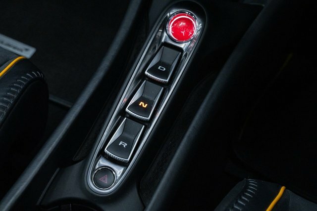 McLaren Artura V6 Phev Dct ND23ACJ White #22