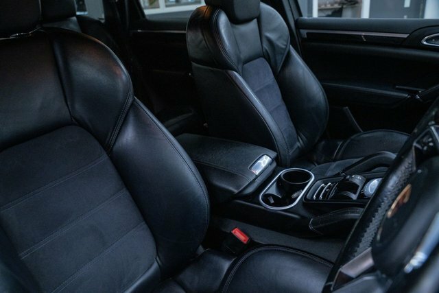 Porsche Cayenne   #15